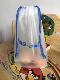 Напечатанные полиэтиленовые пакеты Дравстринг ясности КПЭ/выполненная на заказ пластиковая сумка косметики перемещения
